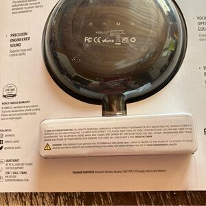 Black Wireless Speaker